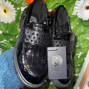 Vince Camuto Black Moccasins with Woven Pattern
AVAILABLE SIZE 6,7,8